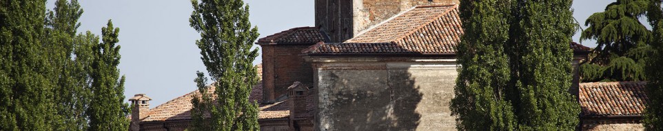 Villa della Mensa è uno dei superstiti complessi monumentali facenti parte fin dall'origine del patrimonio immobiliare della sede episcopale di Ferrara.
